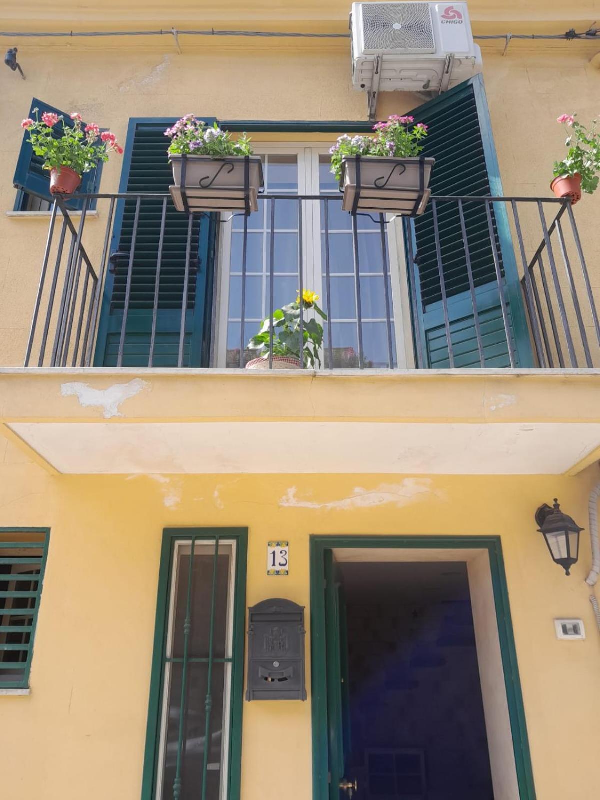 Ferienwohnung Casa Assisi Palermo Exterior foto